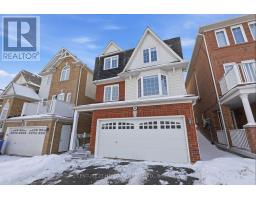 40 CLIFF GUNN ROAD, Newmarket, Ontario