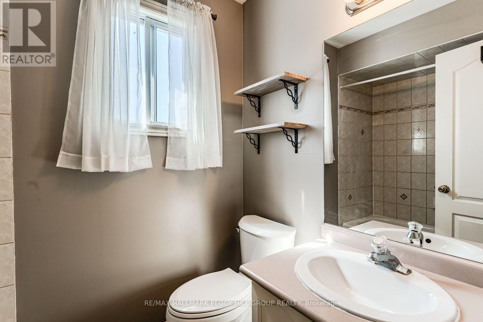 239 Simcoe Street, Clearview, Ontario  L0M 1S0 - Photo 5 - S12783776