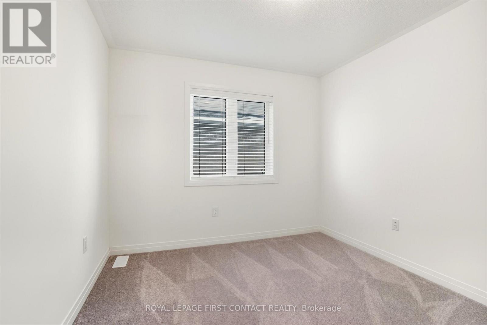 69 Kirkwood Way, Barrie, Ontario  L9J 0K7 - Photo 17 - S12783874