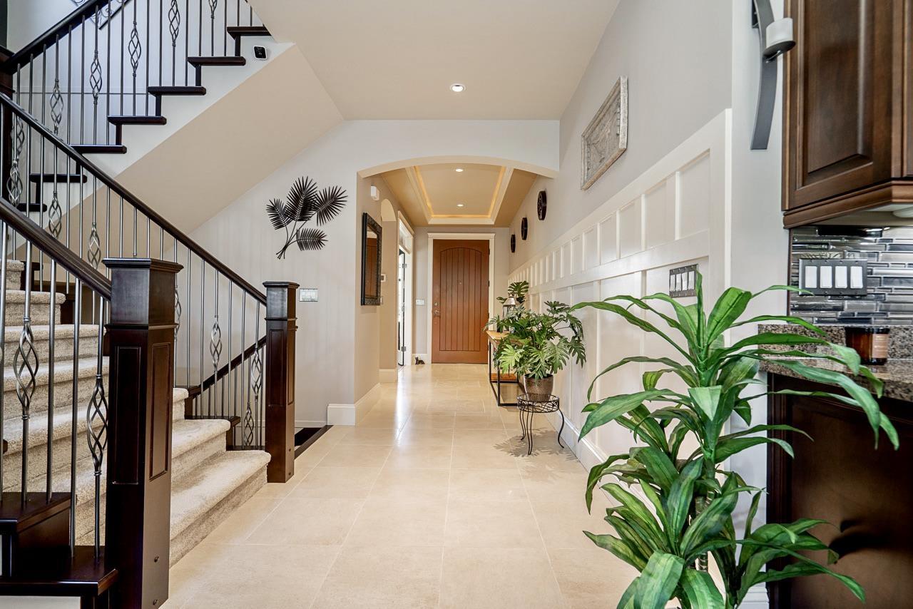 2579 163 Street, Surrey, British Columbia  V3Z 6X7 - Photo 4 - R3088208