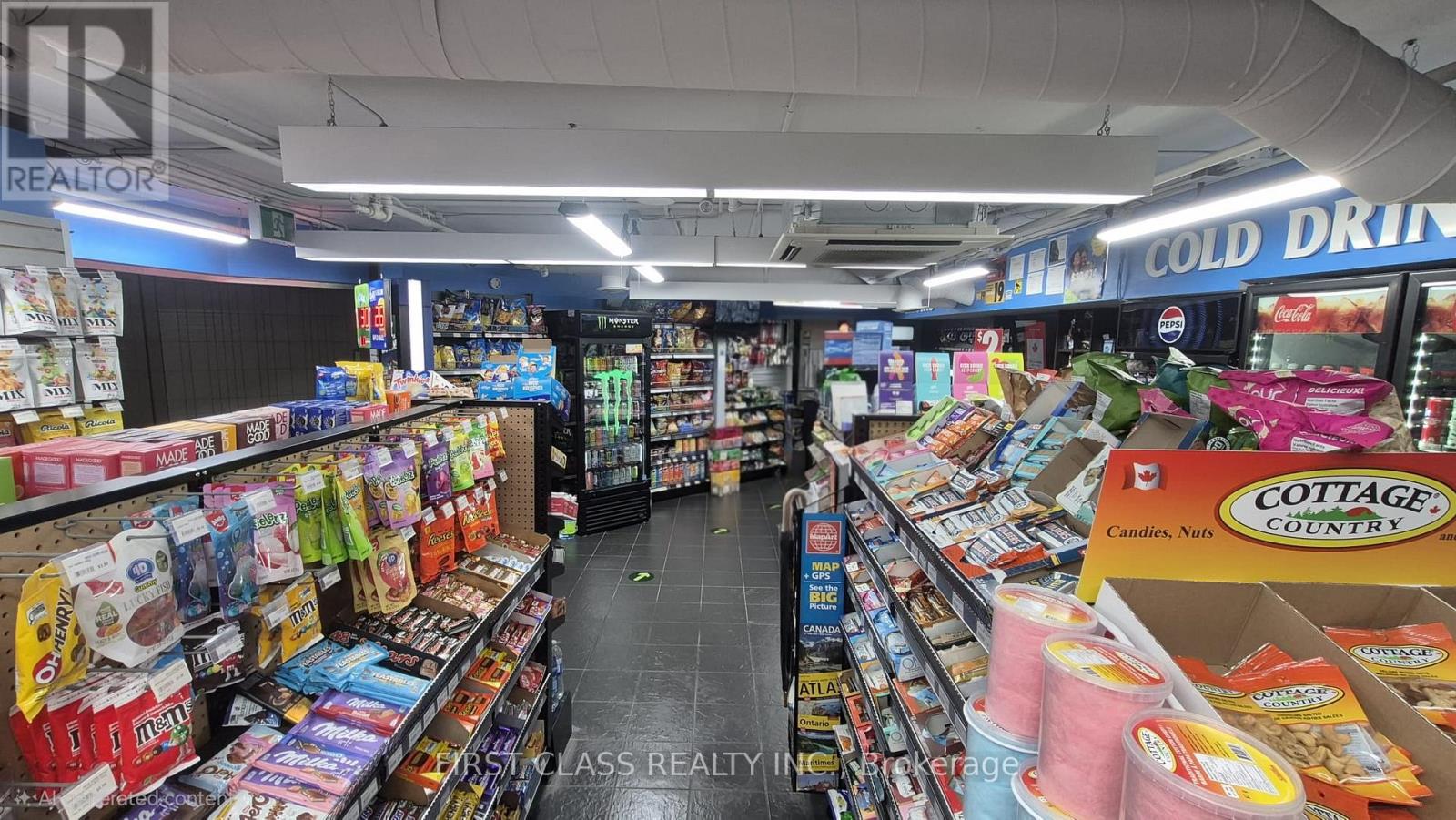 12 - 33 BLOOR STREET E, Toronto, Ontario