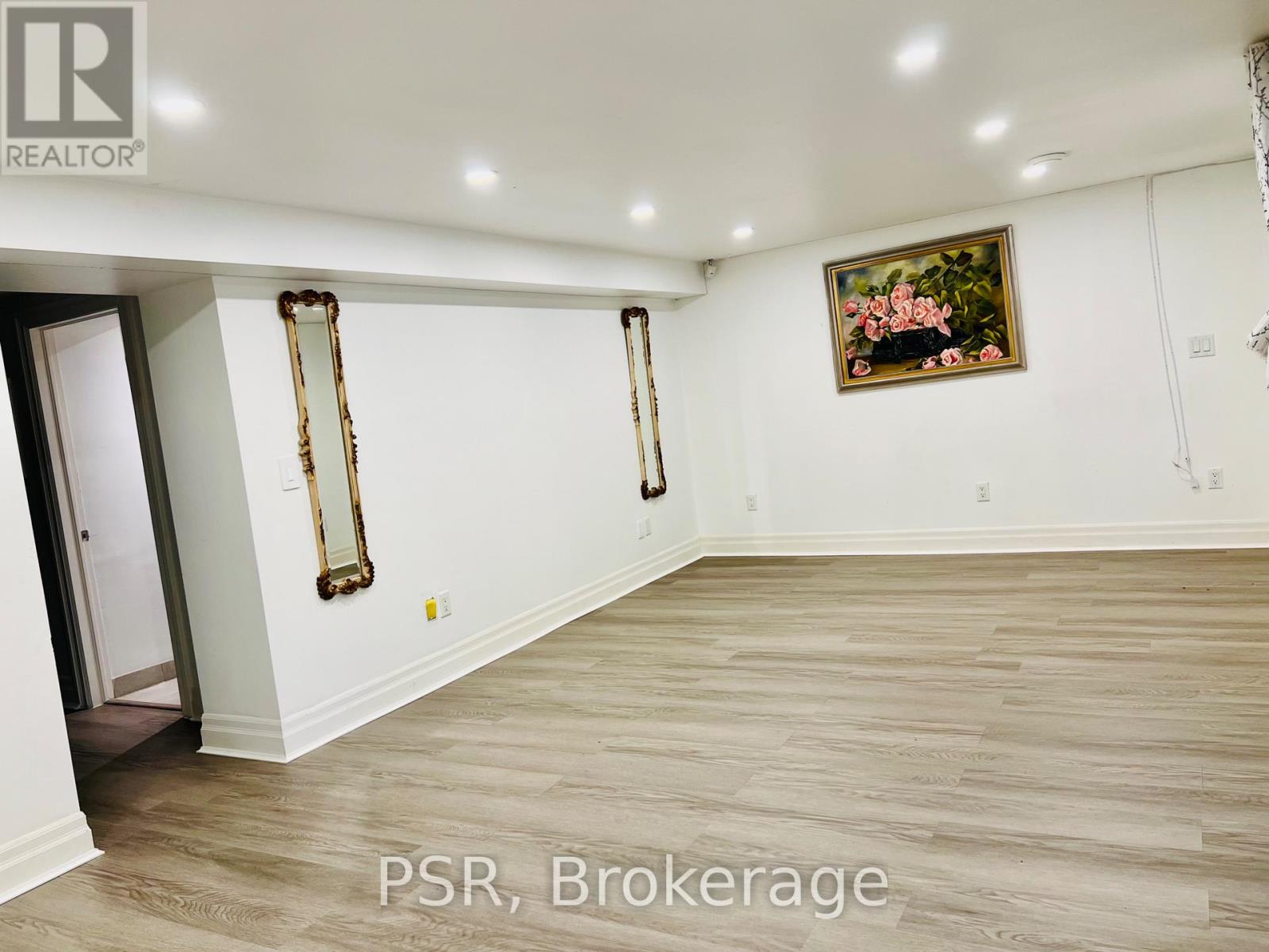 Bsmt - 2b Roycrest Avenue, Toronto, Ontario  M2N 1R2 - Photo 3 - C12783436