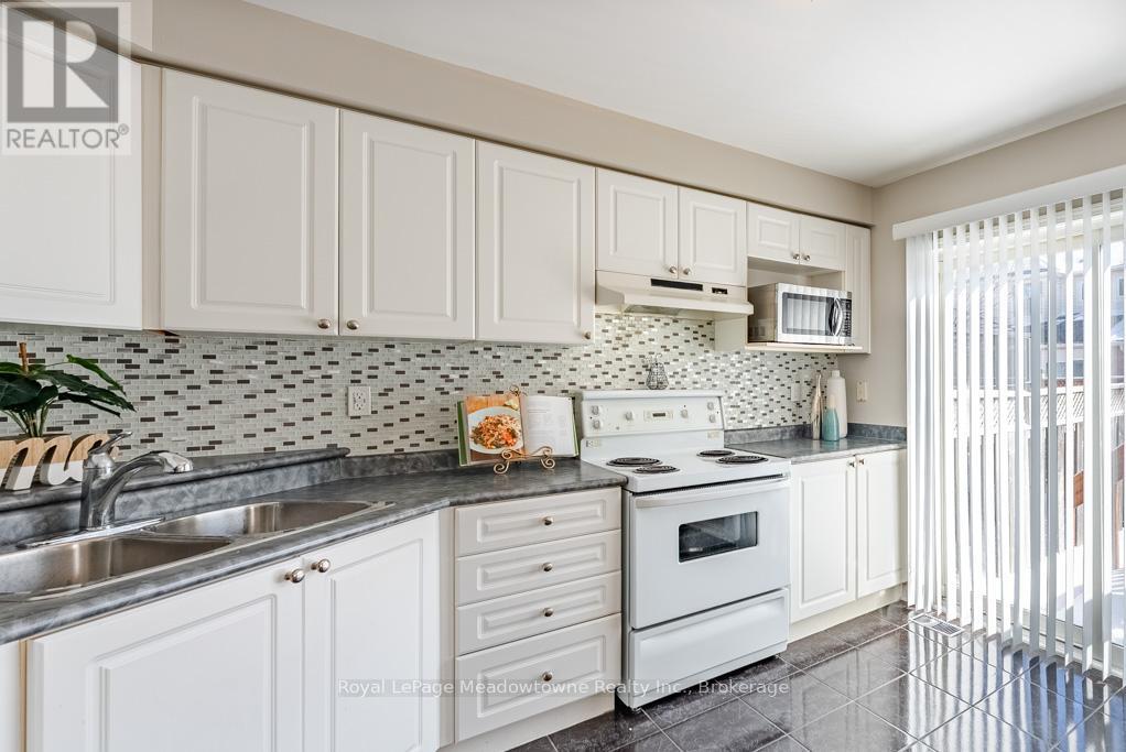 1637 Stover Crescent, Milton, Ontario  L9T 5N4 - Photo 18 - W12728882