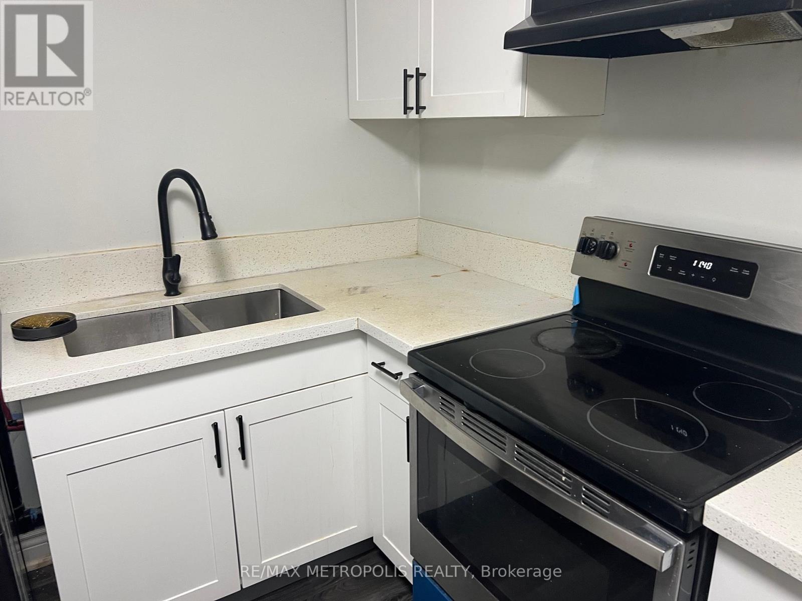 Bsmt - 26 Lansbury Drive, Toronto, Ontario  M1V 3H6 - Photo 21 - E12783380