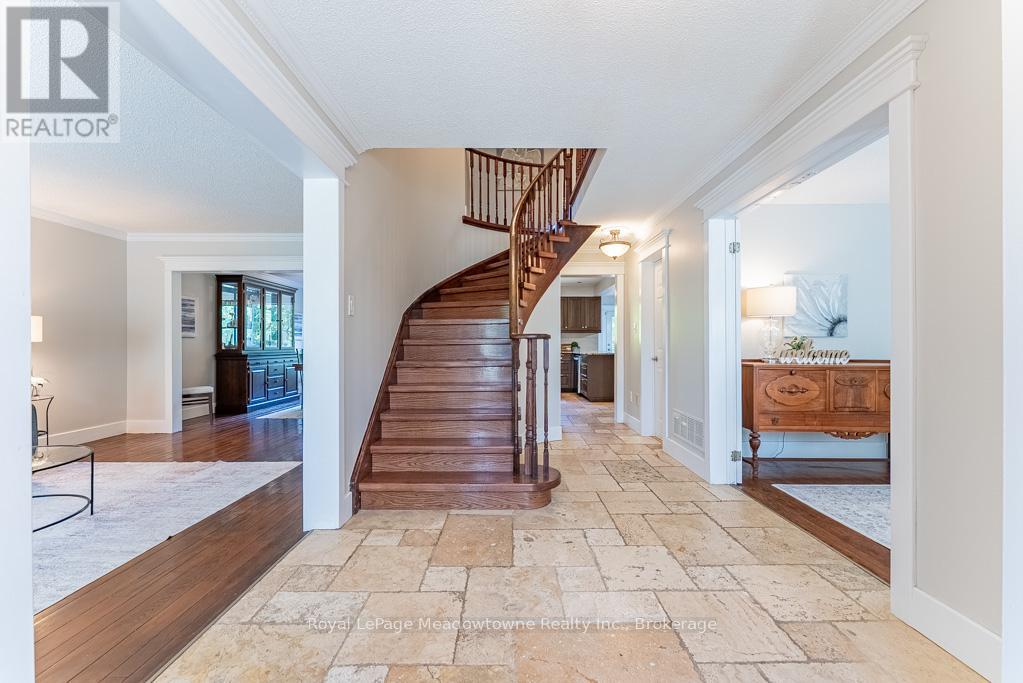 518 Grand Ridge Drive, Cambridge, Ontario  N1S 4Y9 - Photo 7 - X12732786