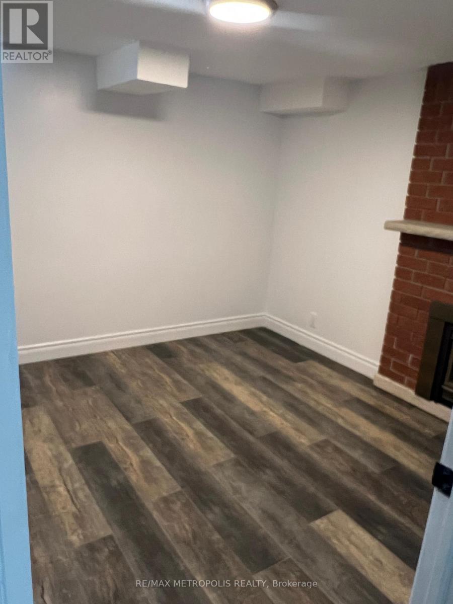 Bsmt - 26 Lansbury Drive, Toronto, Ontario  M1V 3H6 - Photo 22 - E12783380