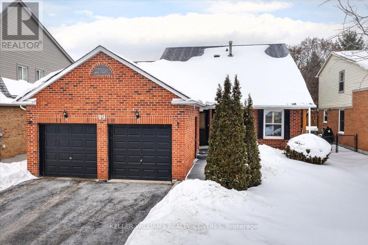 99 Peevers Crescent, Newmarket, Ontario  L3Y 7T2 - Photo 5 - N12765968