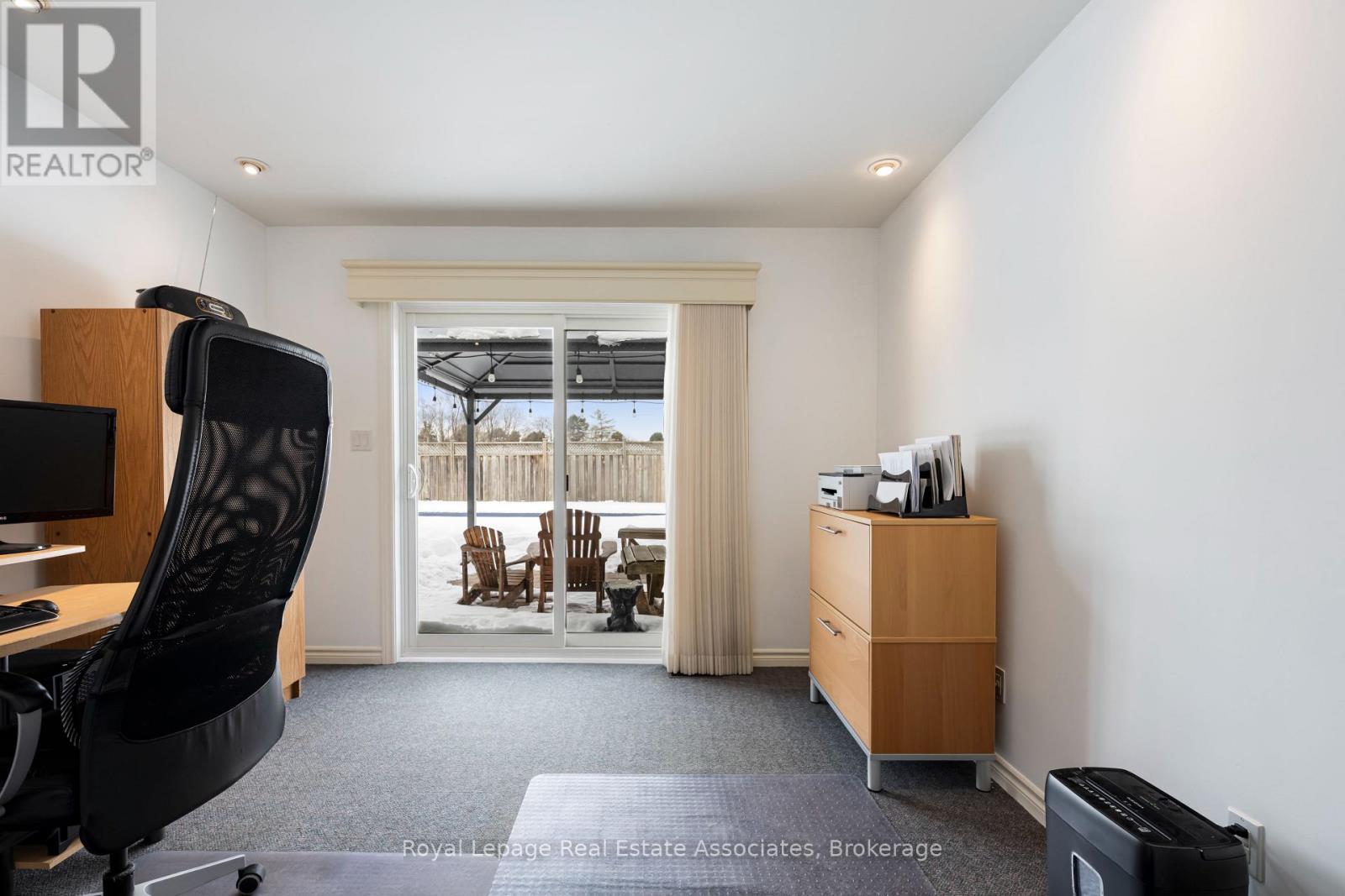 1221 Wood Place, Oakville, Ontario  L6L 2R4 - Photo 32 - W12783702