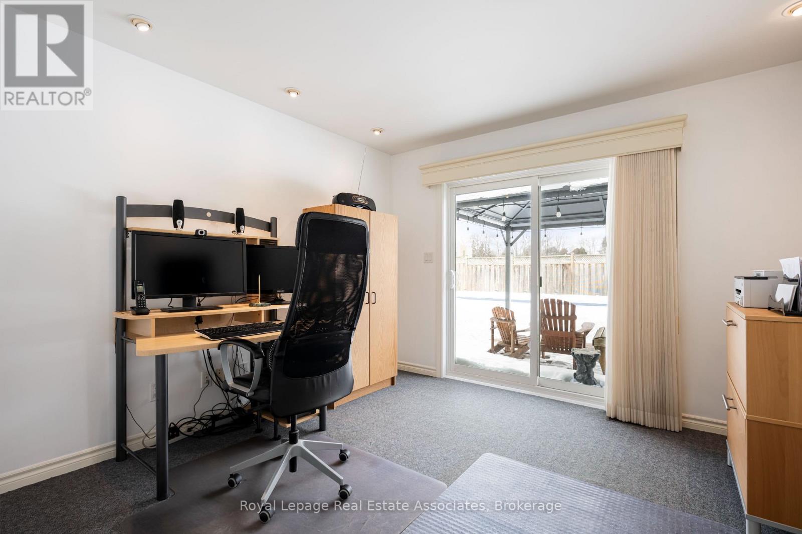 1221 Wood Place, Oakville, Ontario  L6L 2R4 - Photo 33 - W12783702