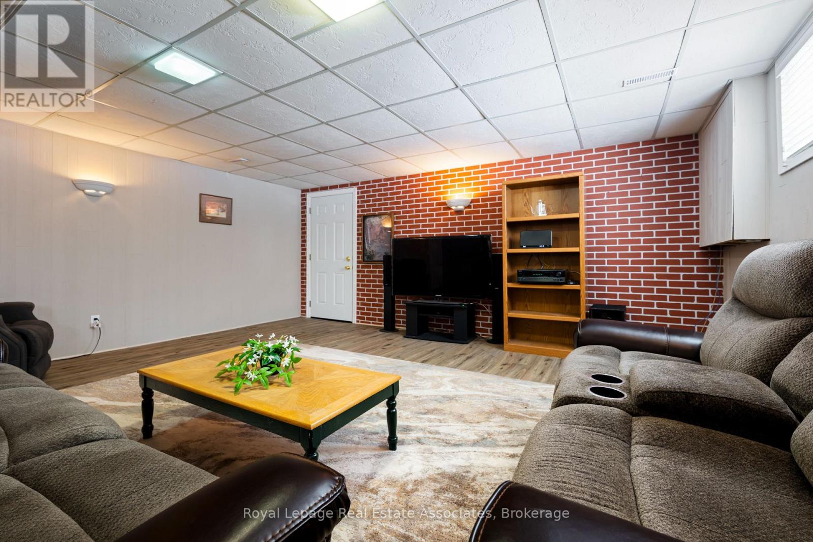 1221 Wood Place, Oakville, Ontario  L6L 2R4 - Photo 39 - W12783702