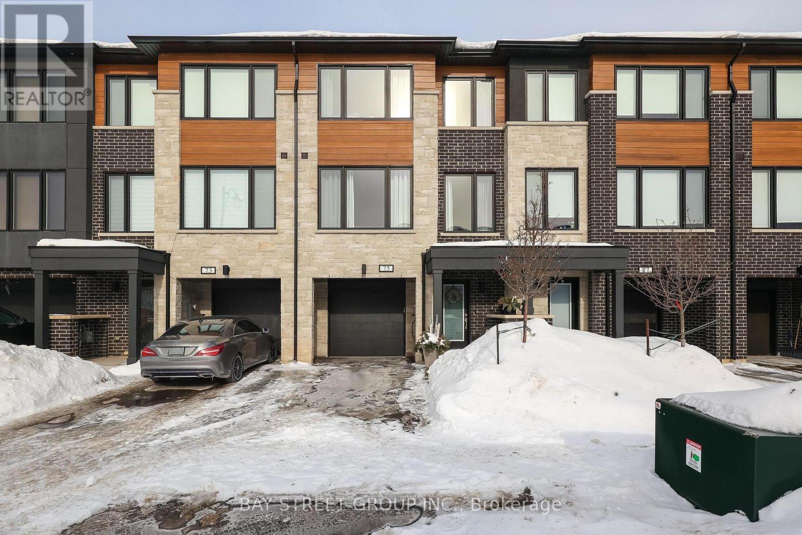 75 Windtree Way, Halton Hills, Ontario  L7G 0P6 - Photo 1 - W12783760