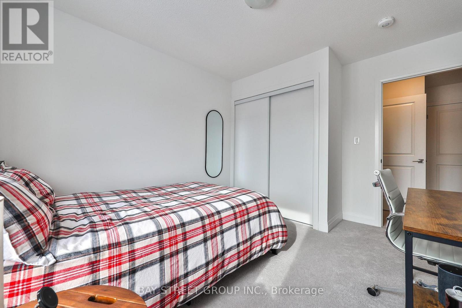 75 Windtree Way, Halton Hills, Ontario  L7G 0P6 - Photo 22 - W12783760