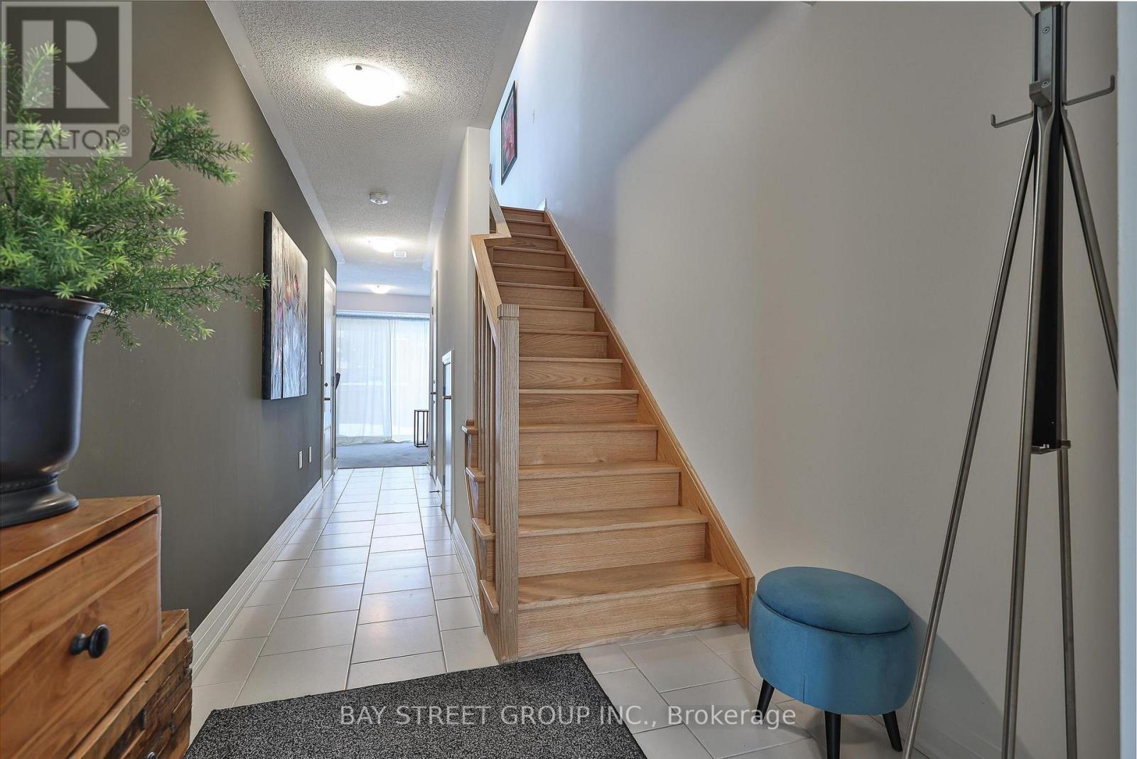 75 Windtree Way, Halton Hills, Ontario  L7G 0P6 - Photo 25 - W12783760