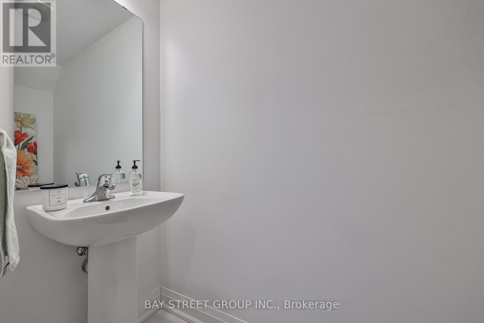 75 Windtree Way, Halton Hills, Ontario  L7G 0P6 - Photo 28 - W12783760