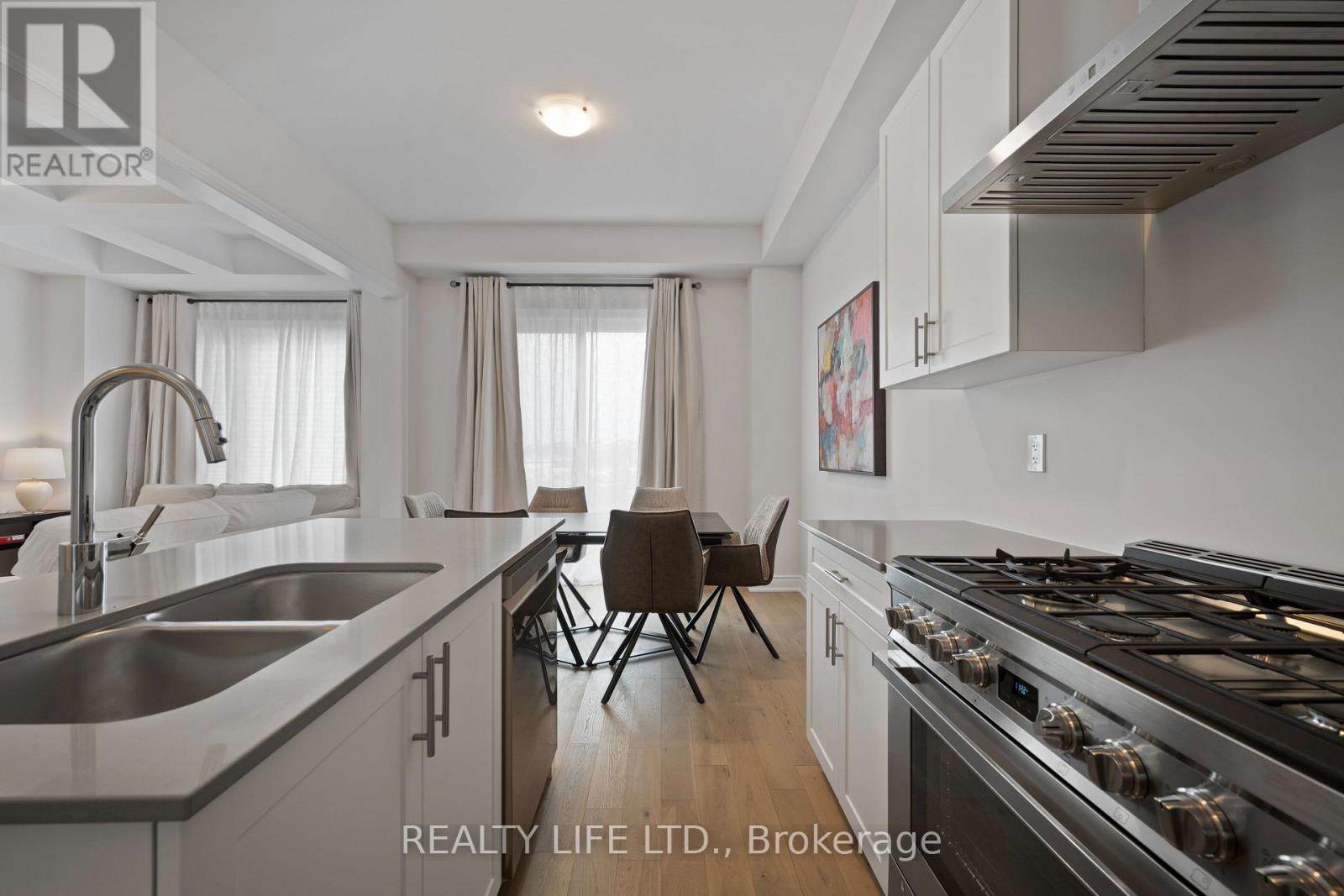 1280 Anthonia Trail, Oakville, Ontario  L6H 7Y6 - Photo 15 - W12783766