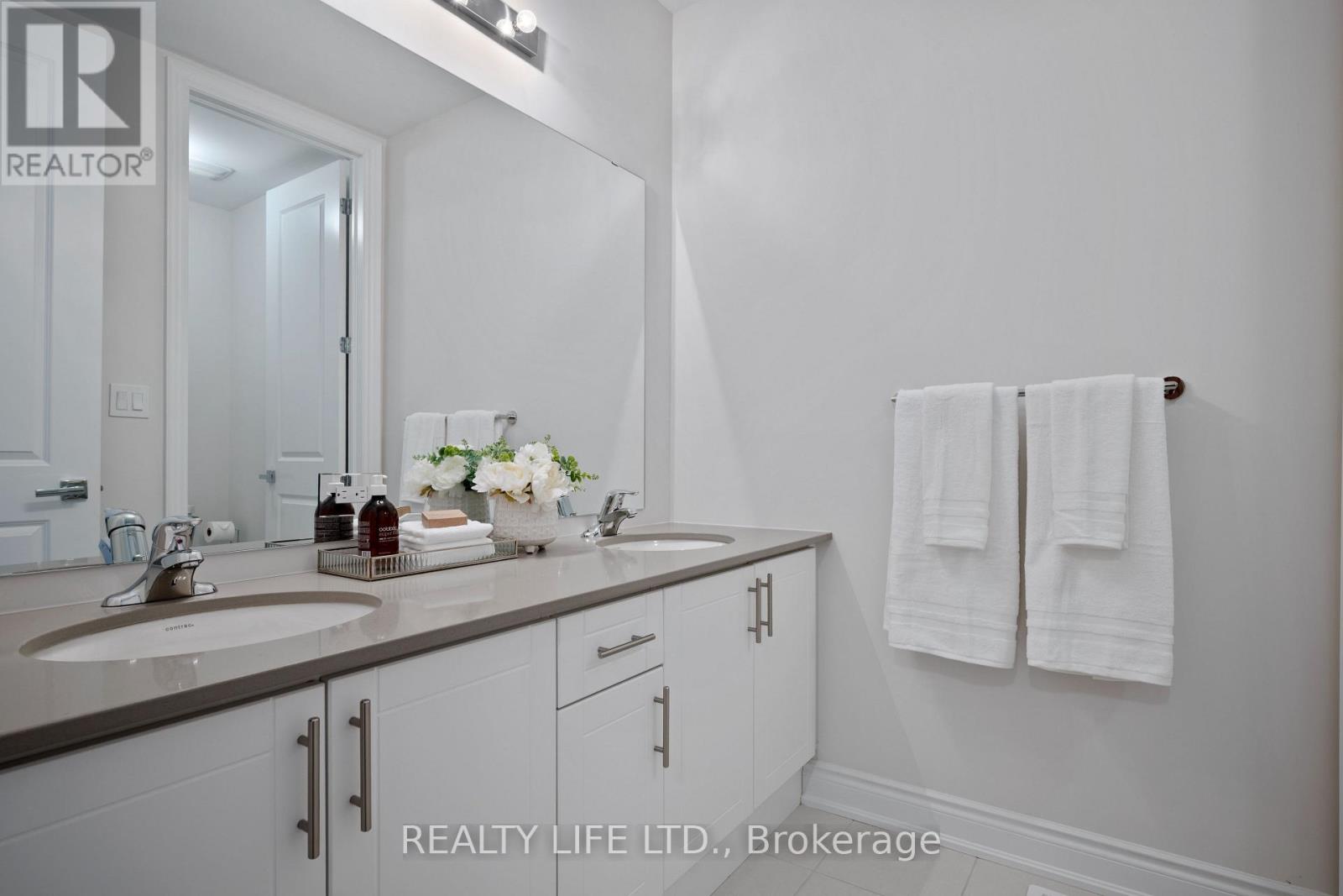 1280 Anthonia Trail, Oakville, Ontario  L6H 7Y6 - Photo 25 - W12783766