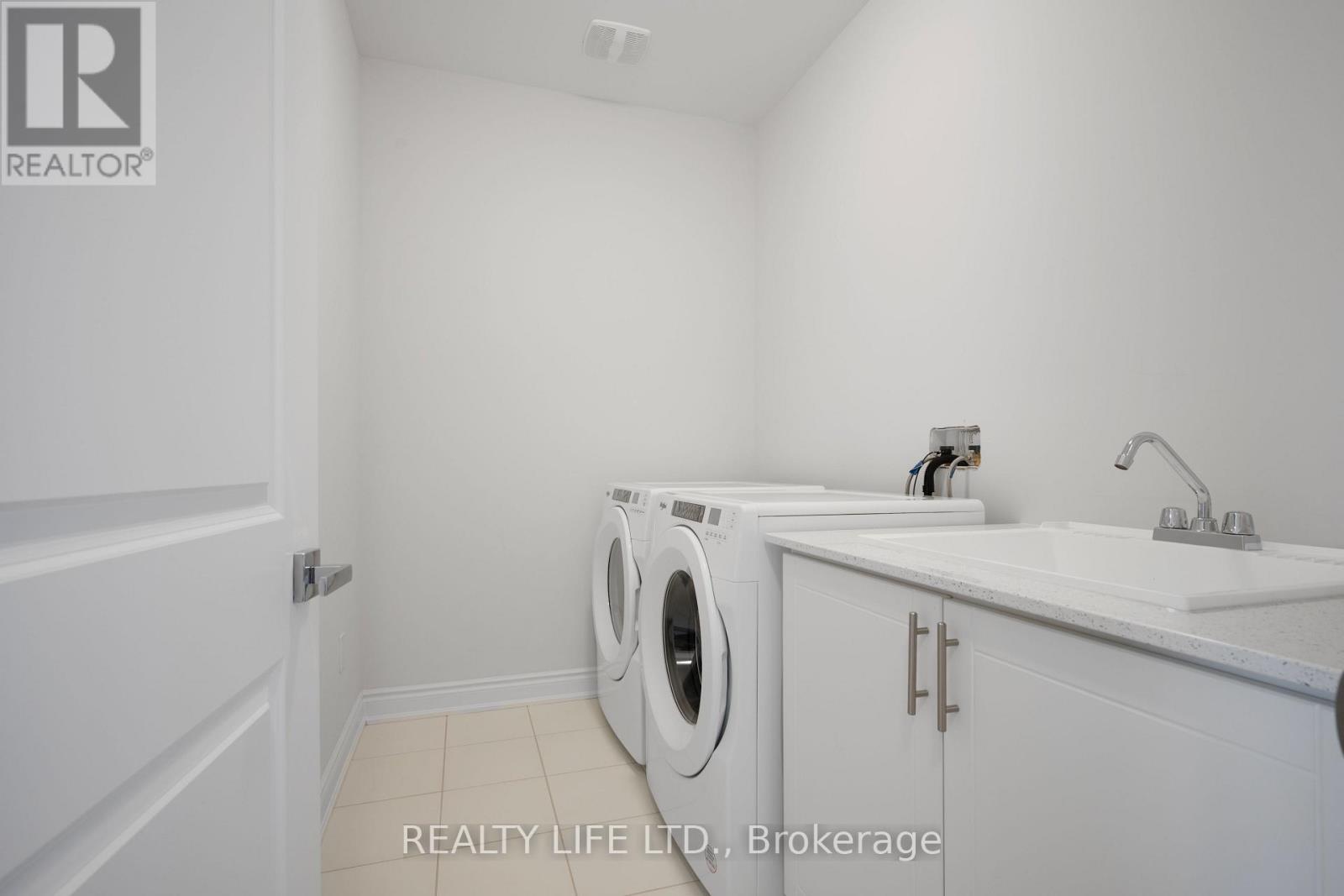 1280 Anthonia Trail, Oakville, Ontario  L6H 7Y6 - Photo 31 - W12783766