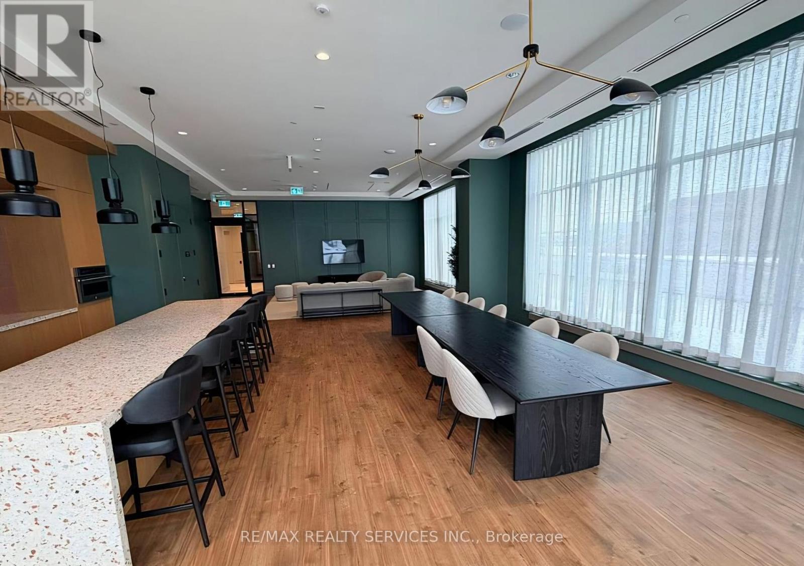 20 All Nations Drive, Brampton, Ontario  L7A 5M5 - Photo 7 - W12783784