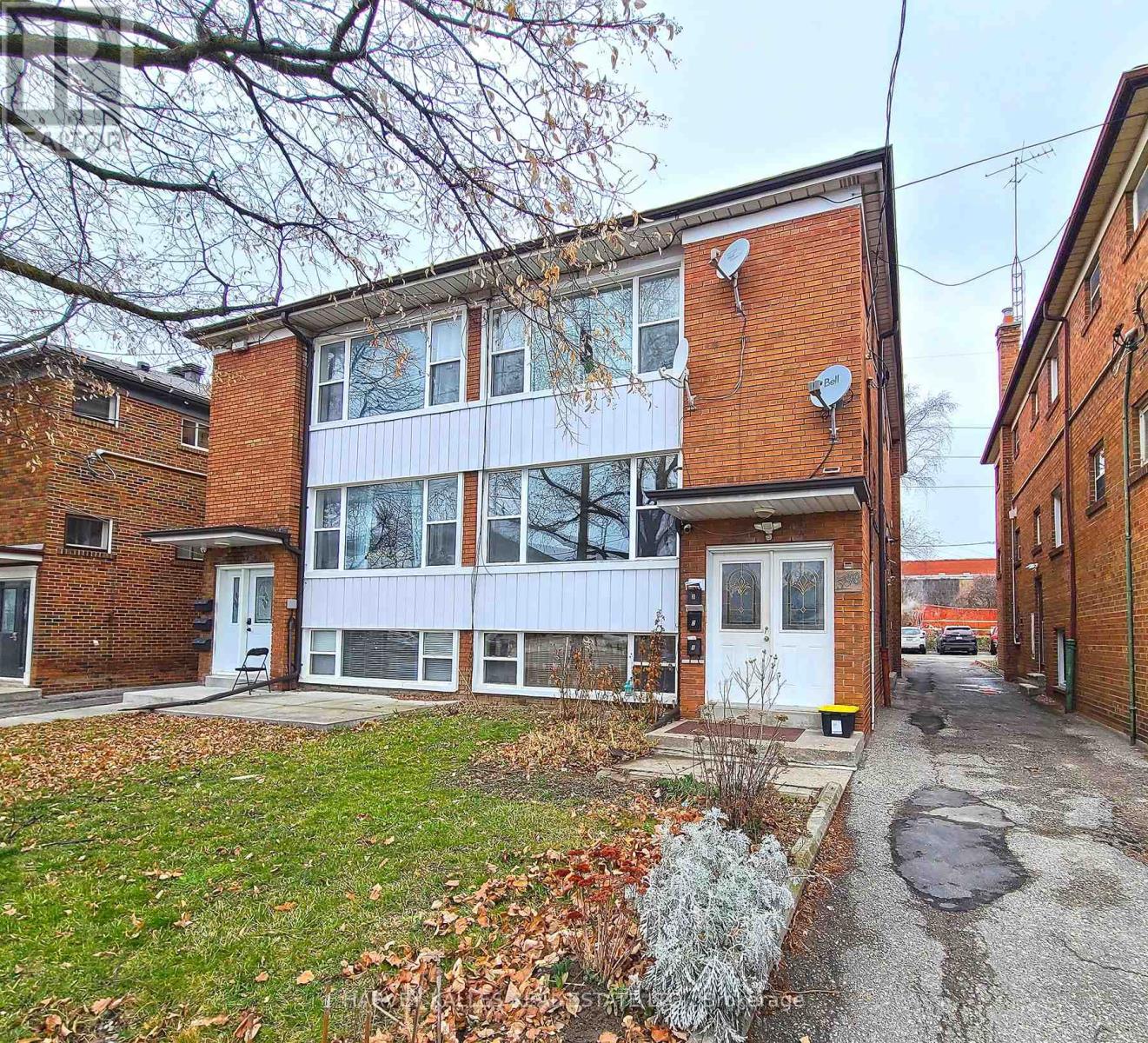 2 - 350 Hopewell Avenue, Toronto, Ontario  M6E 2S2 - Photo 1 - W12783790