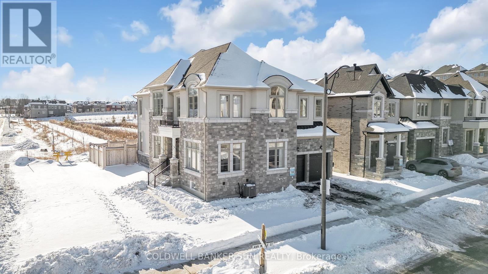 2 Ann Mckee Street, Caledon, Ontario  L7A 4M8 - Photo 1 - W12783820