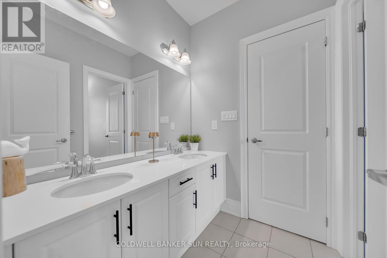 2 Ann Mckee Street, Caledon, Ontario  L7A 4M8 - Photo 33 - W12783820