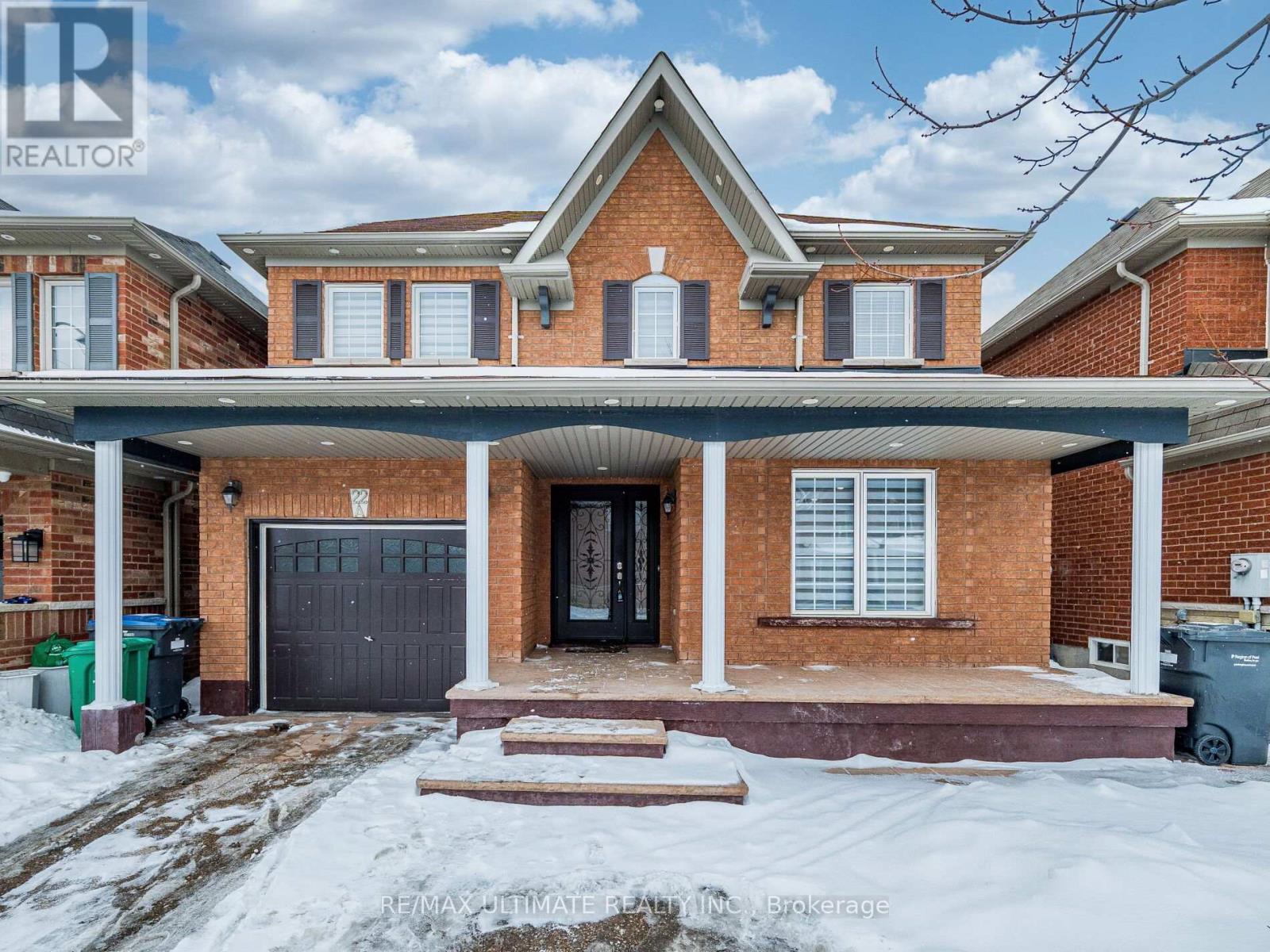 22 BERESFORD CRESCENT, Brampton, Ontario