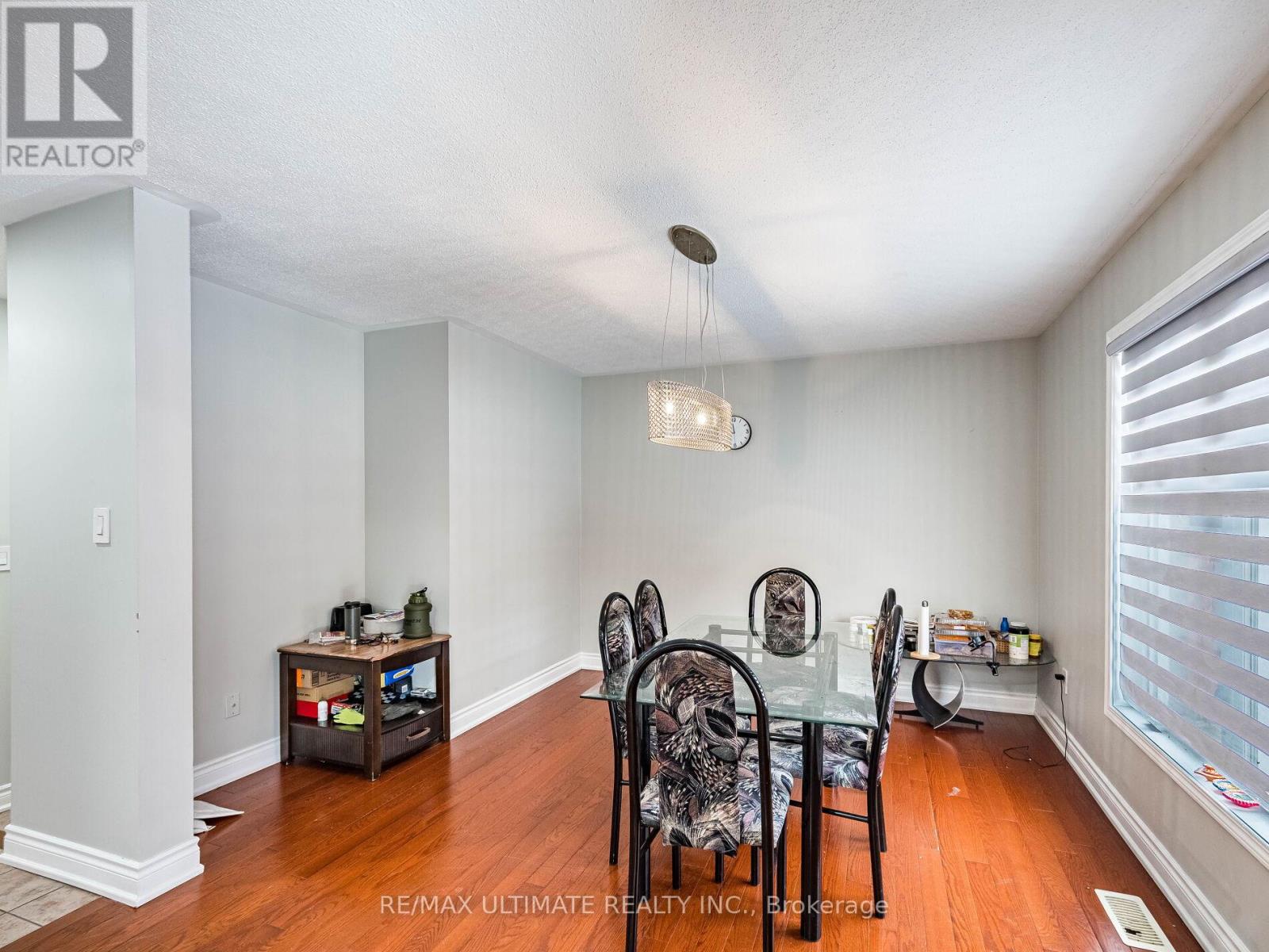 22 Beresford Crescent, Brampton, Ontario  L6P 2M2 - Photo 15 - W12783870