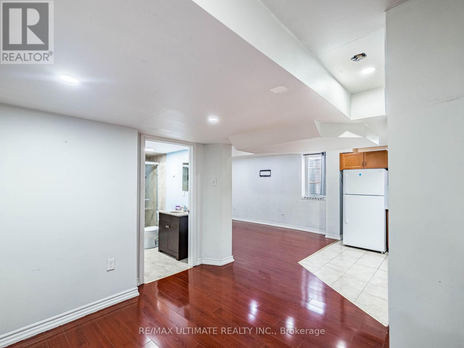 22 Beresford Crescent, Brampton, Ontario  L6P 2M2 - Photo 34 - W12783870