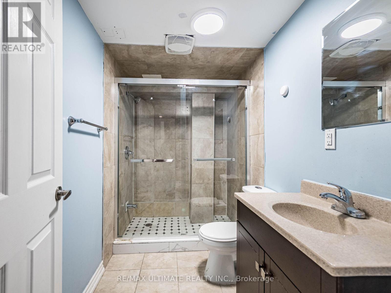 22 Beresford Crescent, Brampton, Ontario  L6P 2M2 - Photo 46 - W12783870