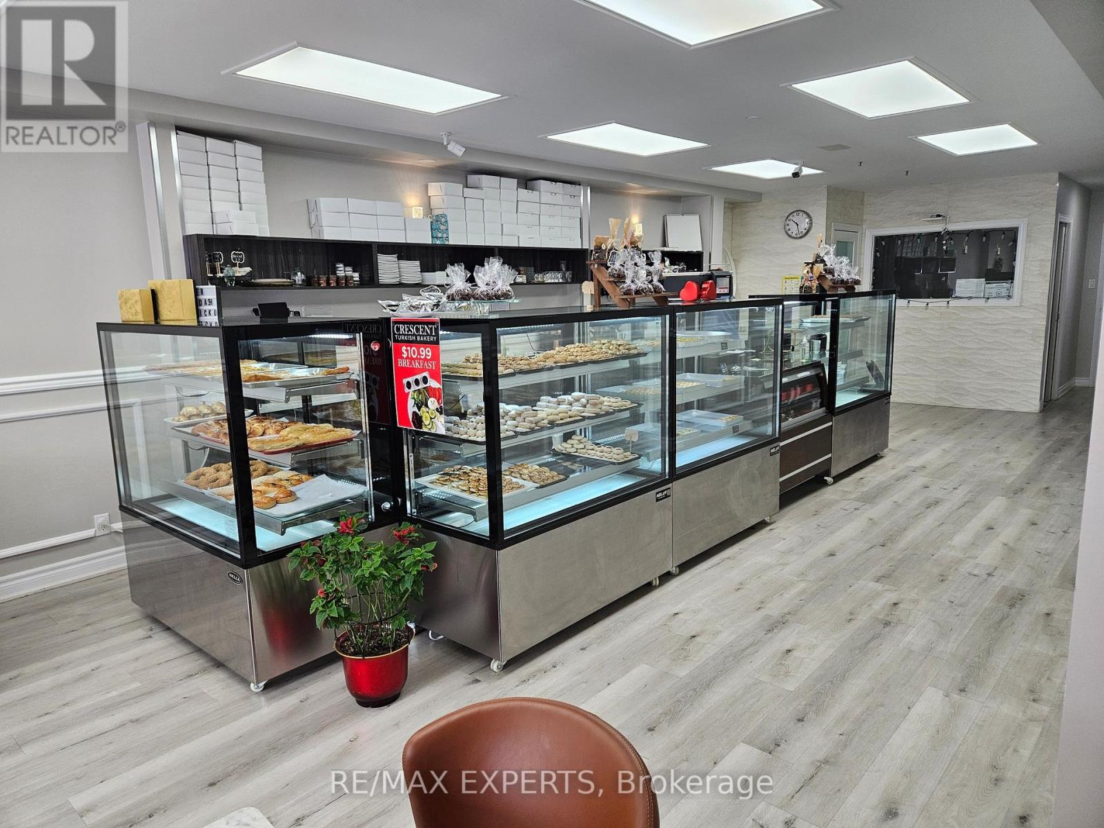 2 - 1270 Finch Avenue W, Toronto, Ontario  M3J 3J7 - Photo 15 - W12783876