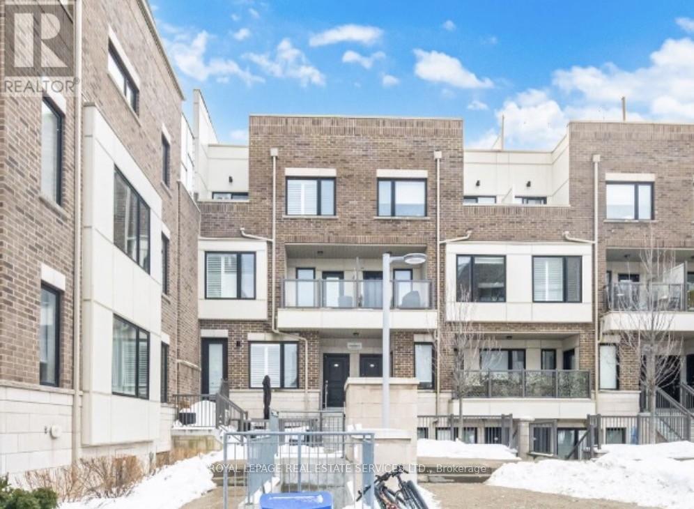 402 - 8 DRUMMOND STREET, toronto (mimico), Ontario