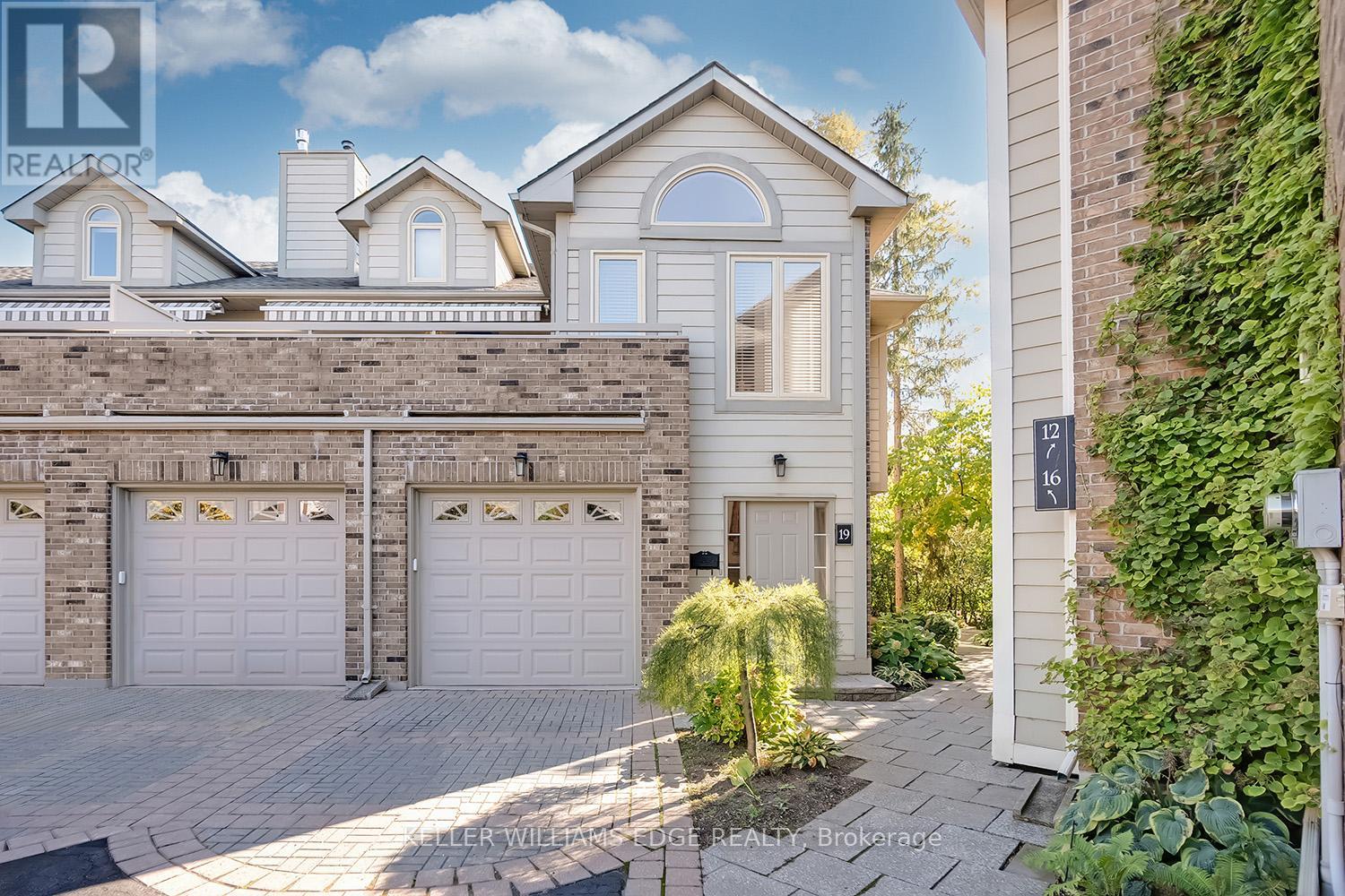 19 - 3230 New Street, Burlington, Ontario  L7N 1M8 - Photo 3 - W12783918