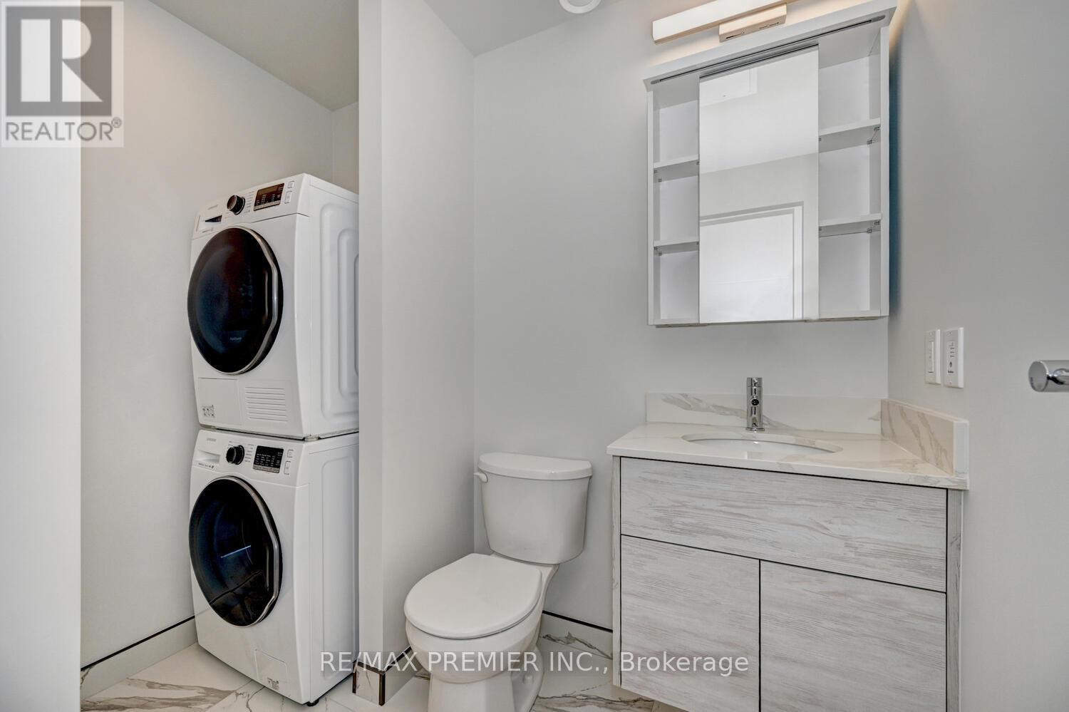 813 - 60 Frederick Street, Kitchener, Ontario  N2H 0C7 - Photo 12 - X12783680