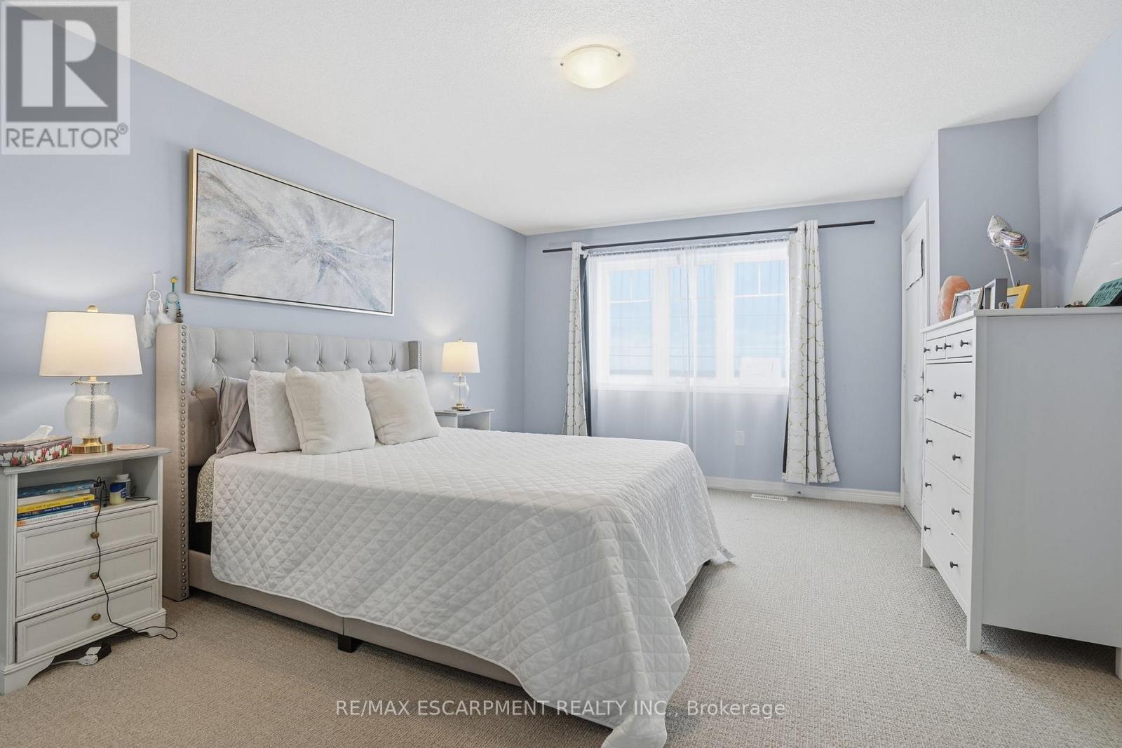 6 - 7 Lakelawn Road, Grimsby, Ontario  L3M 0E9 - Photo 22 - X12783786