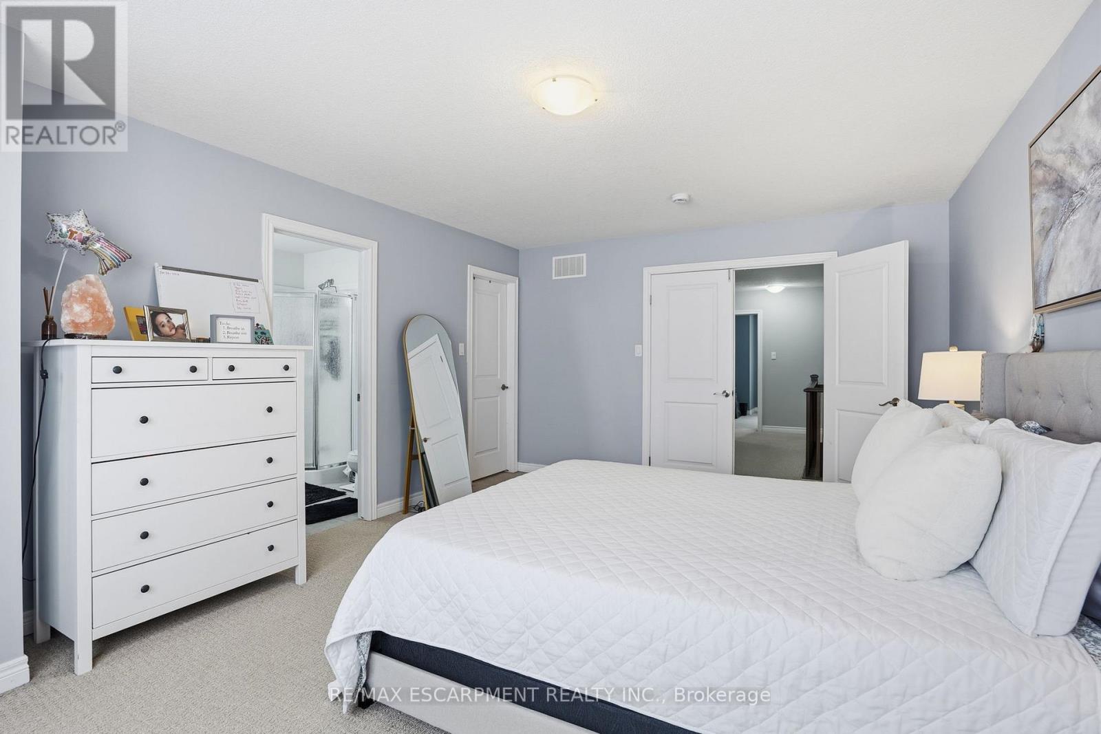 6 - 7 Lakelawn Road, Grimsby, Ontario  L3M 0E9 - Photo 23 - X12783786