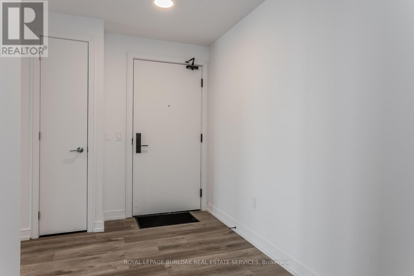 1509 - 1 Jarvis Street, Hamilton, Ontario  L8R 3J2 - Photo 10 - X12783908