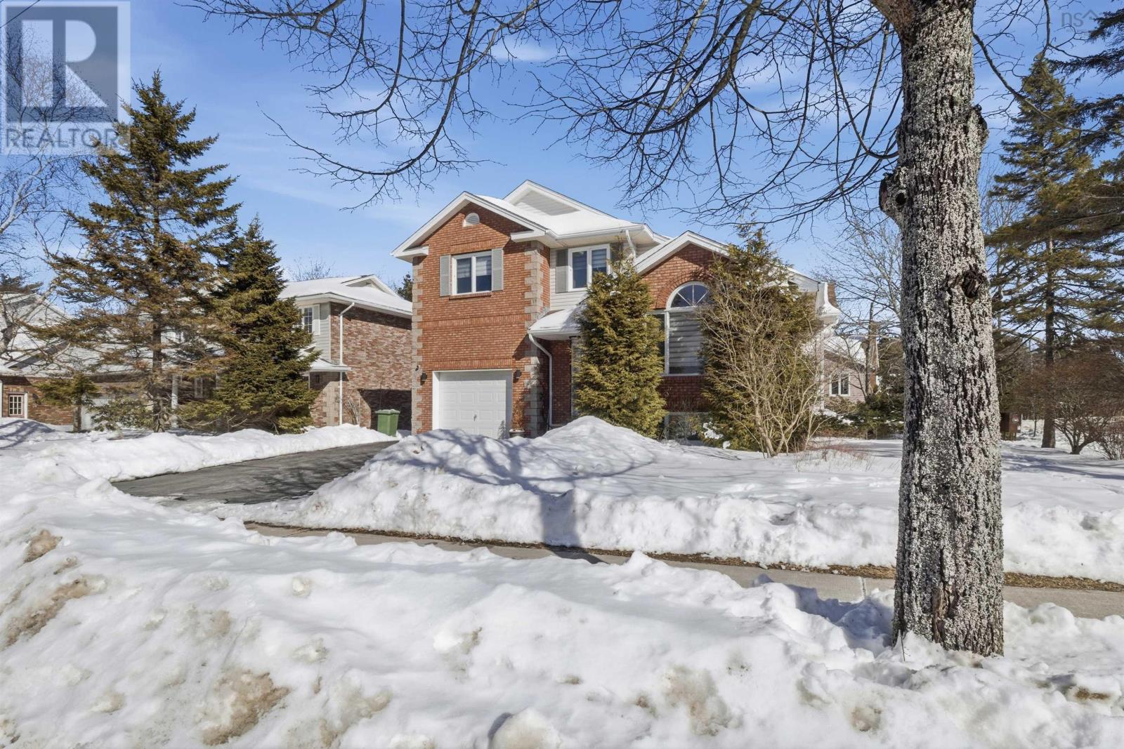 1 Brackley Place, Halifax, Nova Scotia  B3M 4H2 - Photo 3 - 202602654