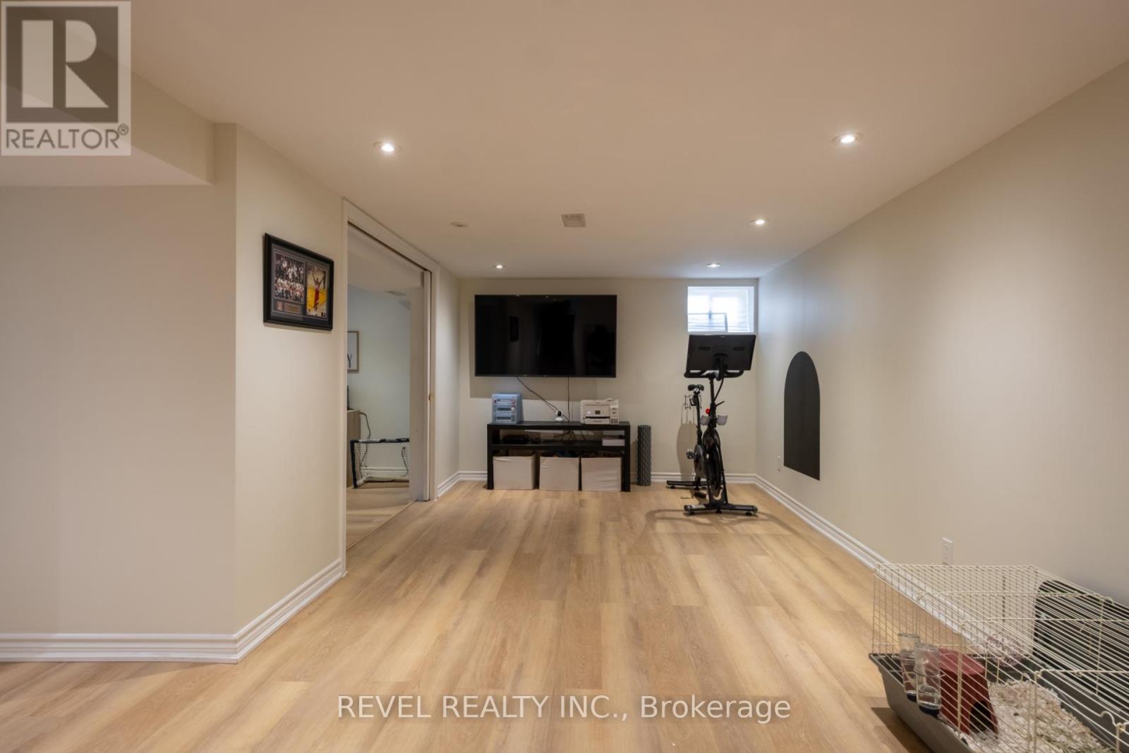 134 Fairwood Place W, Burlington, Ontario  L7T 4B6 - Photo 36 - W12765254