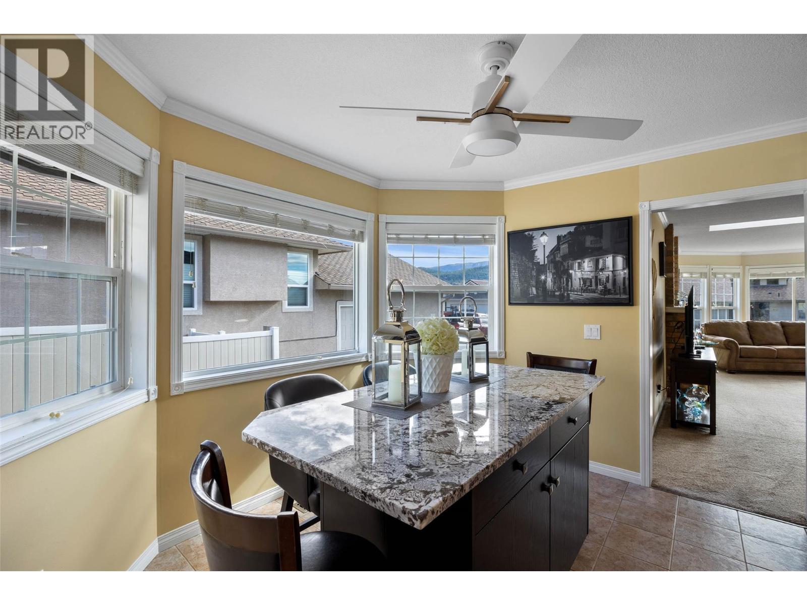 3577 Navatanee Drive, Kamloops, British Columbia  V2H 1S1 - Photo 12 - 10375723