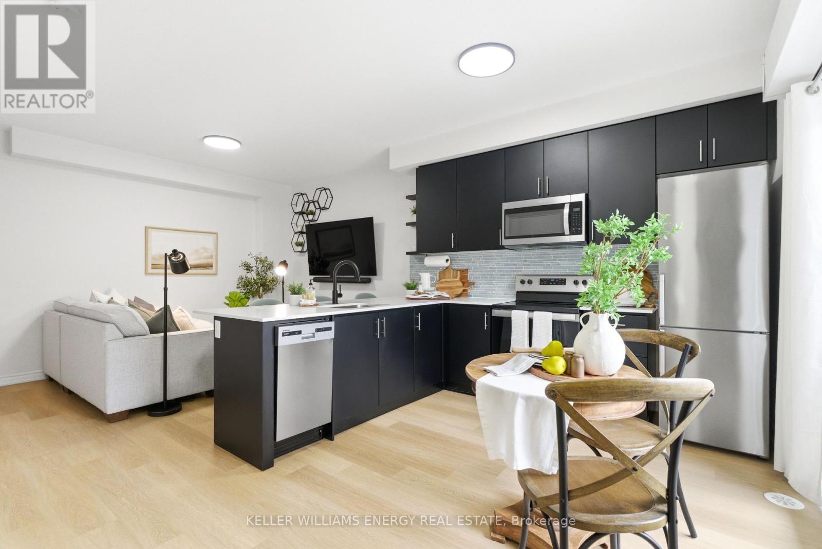 7 - 475 Beresford Path, Oshawa, Ontario  L1H 0B2 - Photo 4 - E12783972