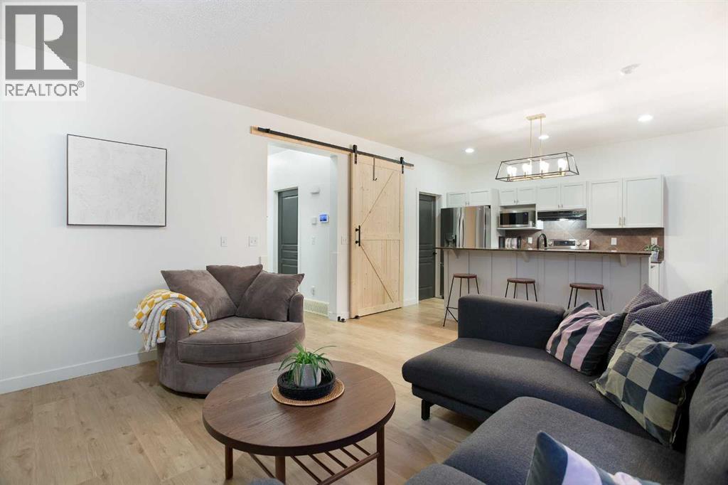 1020 Prairie Springs Hill Sw, Airdrie, Alberta  T4B 0E9 - Photo 7 - A2269969