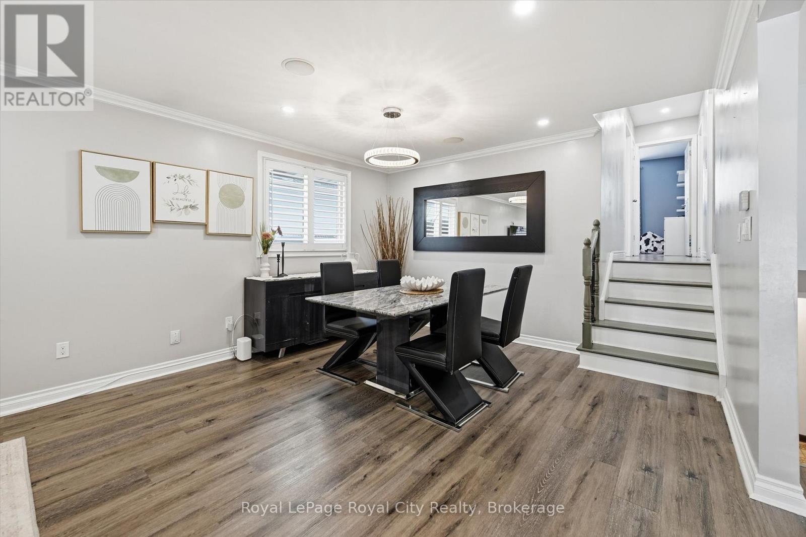 74 Summercrest Drive, Hamilton, Ontario  L8K 6G6 - Photo 10 - X12783960