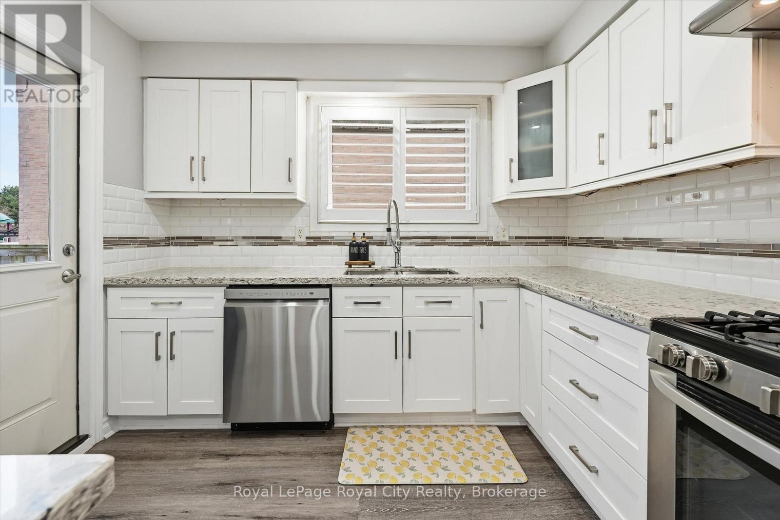 74 Summercrest Drive, Hamilton, Ontario  L8K 6G6 - Photo 14 - X12783960