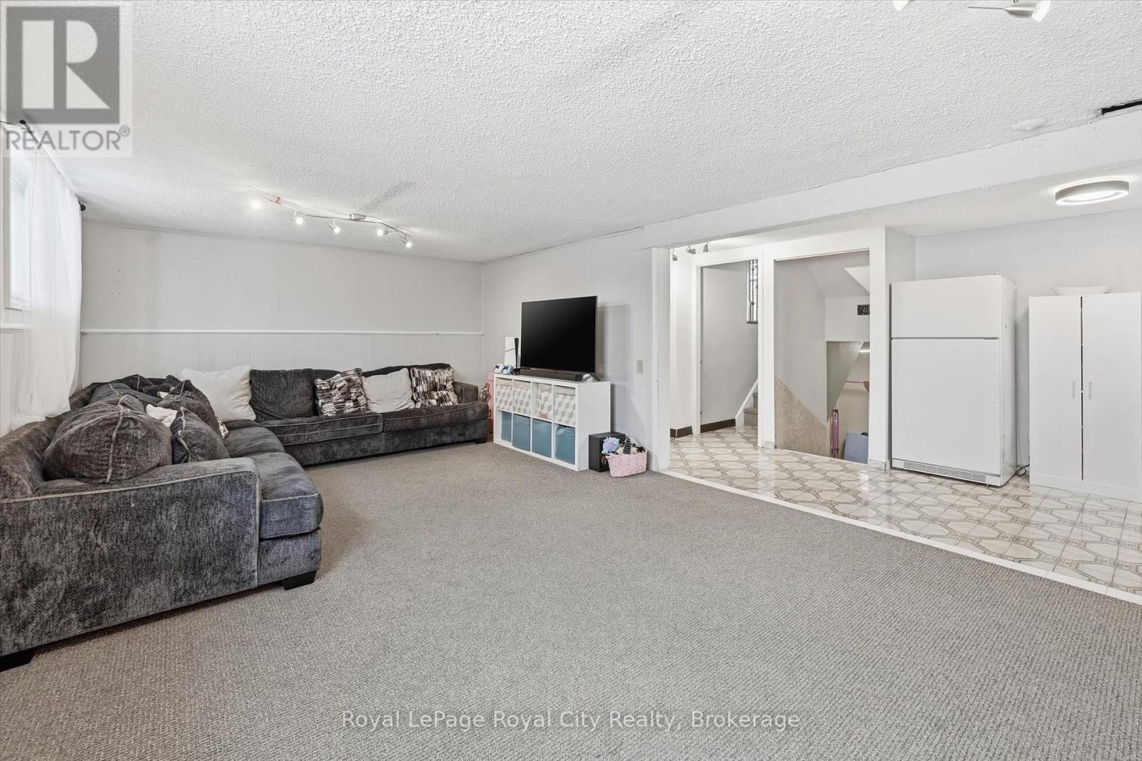 74 Summercrest Drive, Hamilton, Ontario  L8K 6G6 - Photo 30 - X12783960