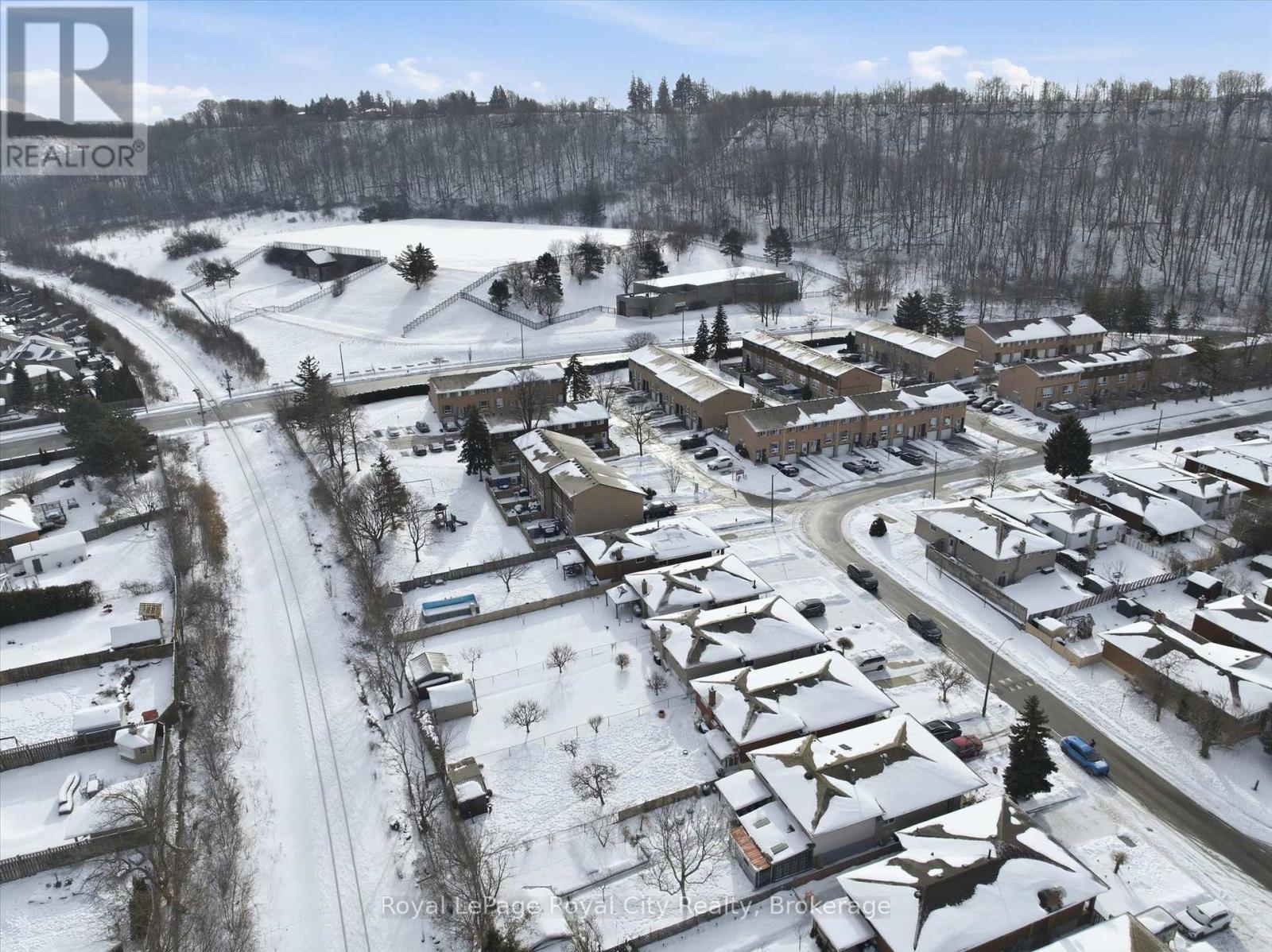 74 Summercrest Drive, Hamilton, Ontario  L8K 6G6 - Photo 44 - X12783960