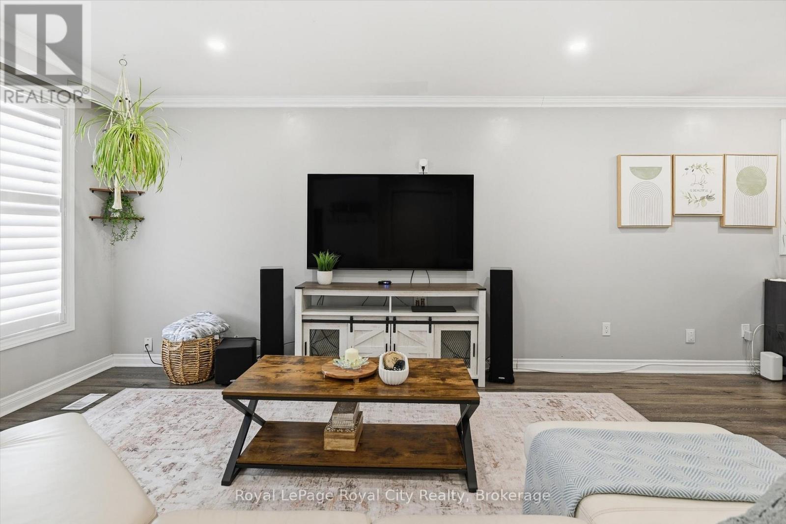 74 Summercrest Drive, Hamilton, Ontario  L8K 6G6 - Photo 8 - X12783960