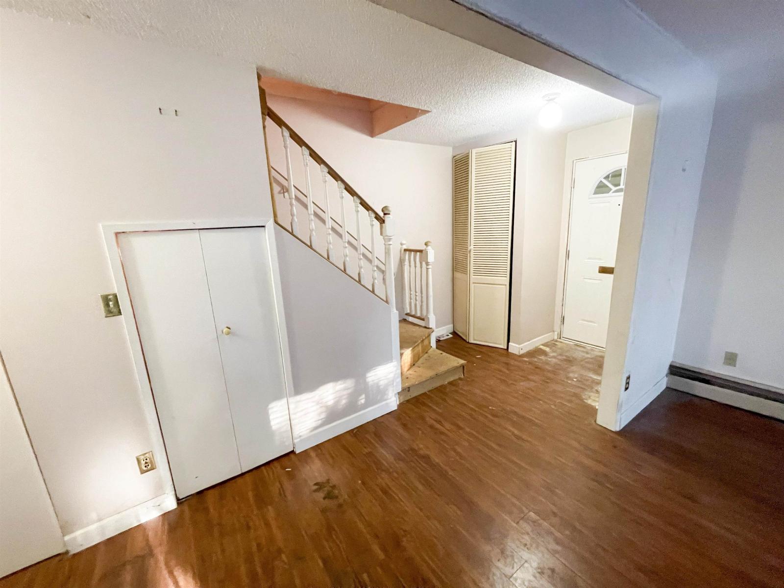 13 9402 122 Street, Surrey, British Columbia  V3V 4L6 - Photo 3 - R3089368