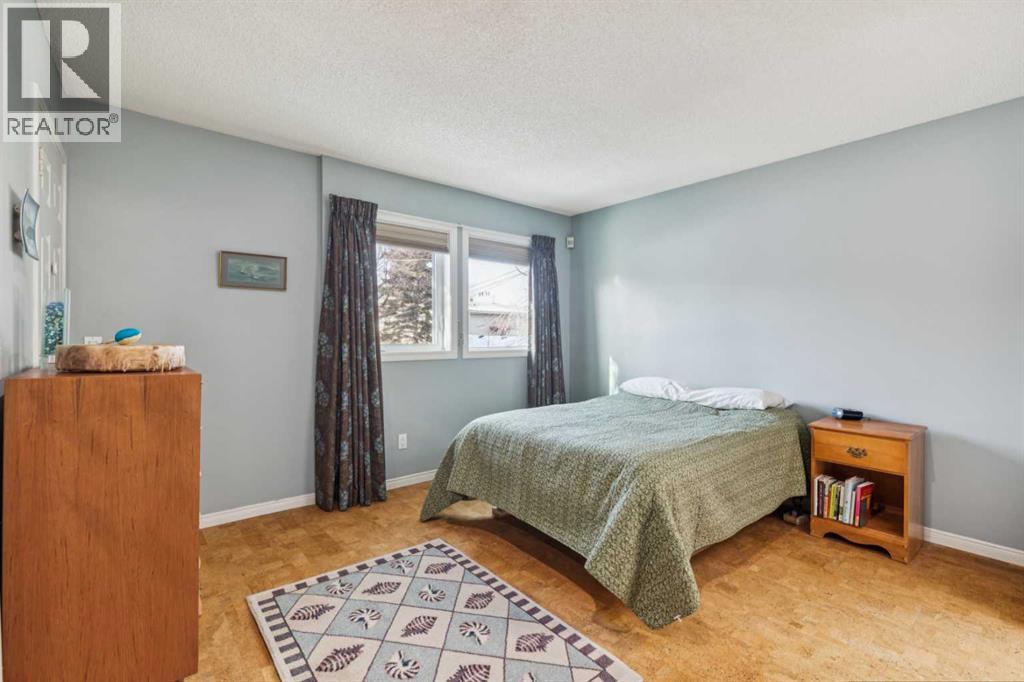 2609 27 Street Sw, Calgary, Alberta  T3E 2G4 - Photo 15 - A2282925