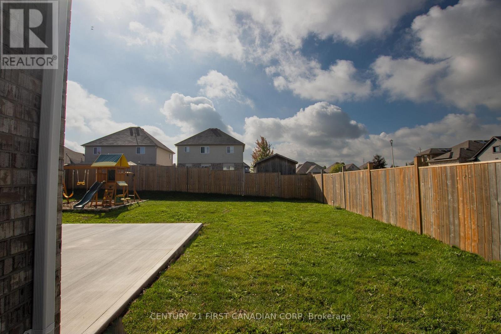 16 Arnold Street, Tillsonburg, Ontario  N4G 0G9 - Photo 25 - X12784046