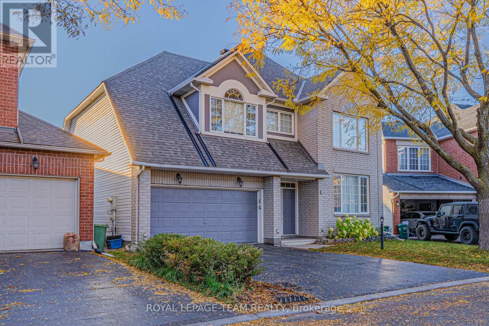 7 Manorgate Place, Ottawa, Ontario  K2G 6L3 - Photo 2 - X12783934